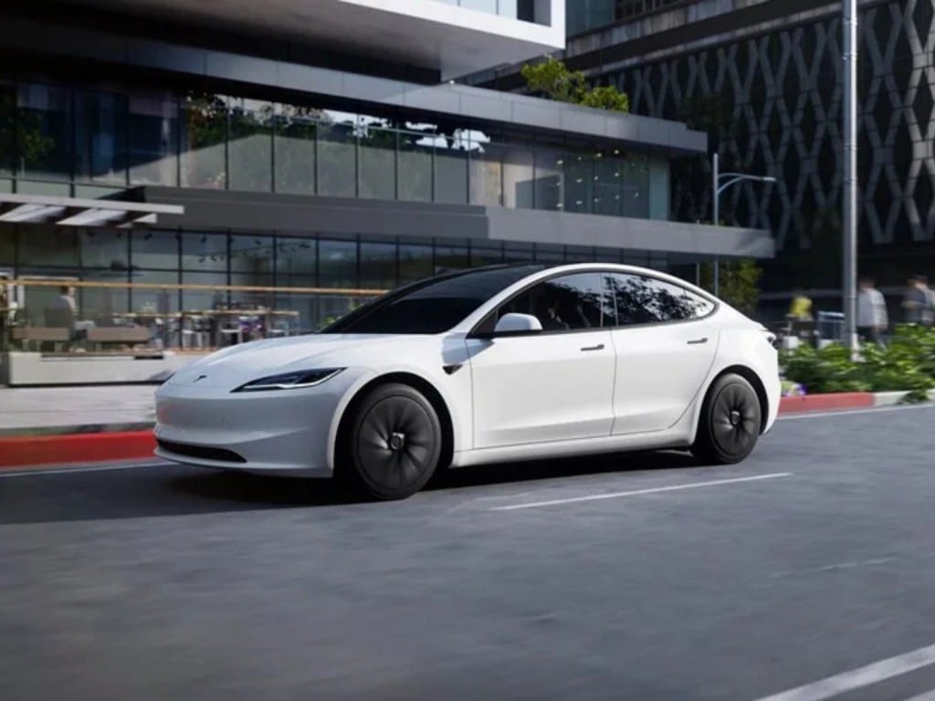 Fotografía cedida por Tesla donde se muestra el Model 3 Standard