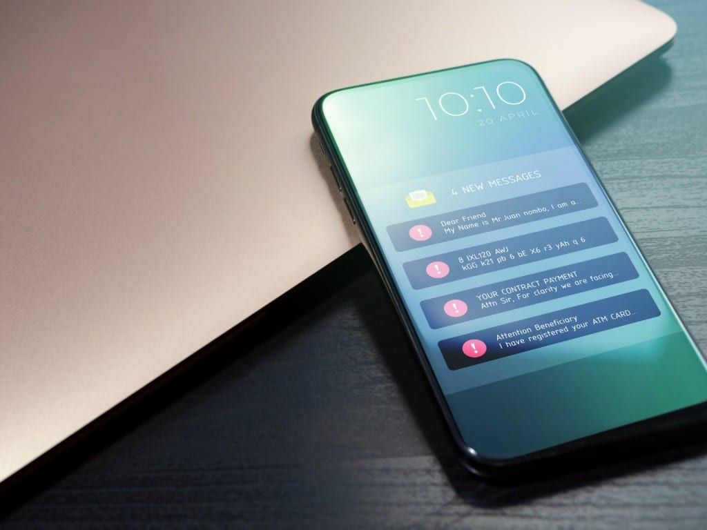 Imagen de un teléfono inteligente con mensajes de texto