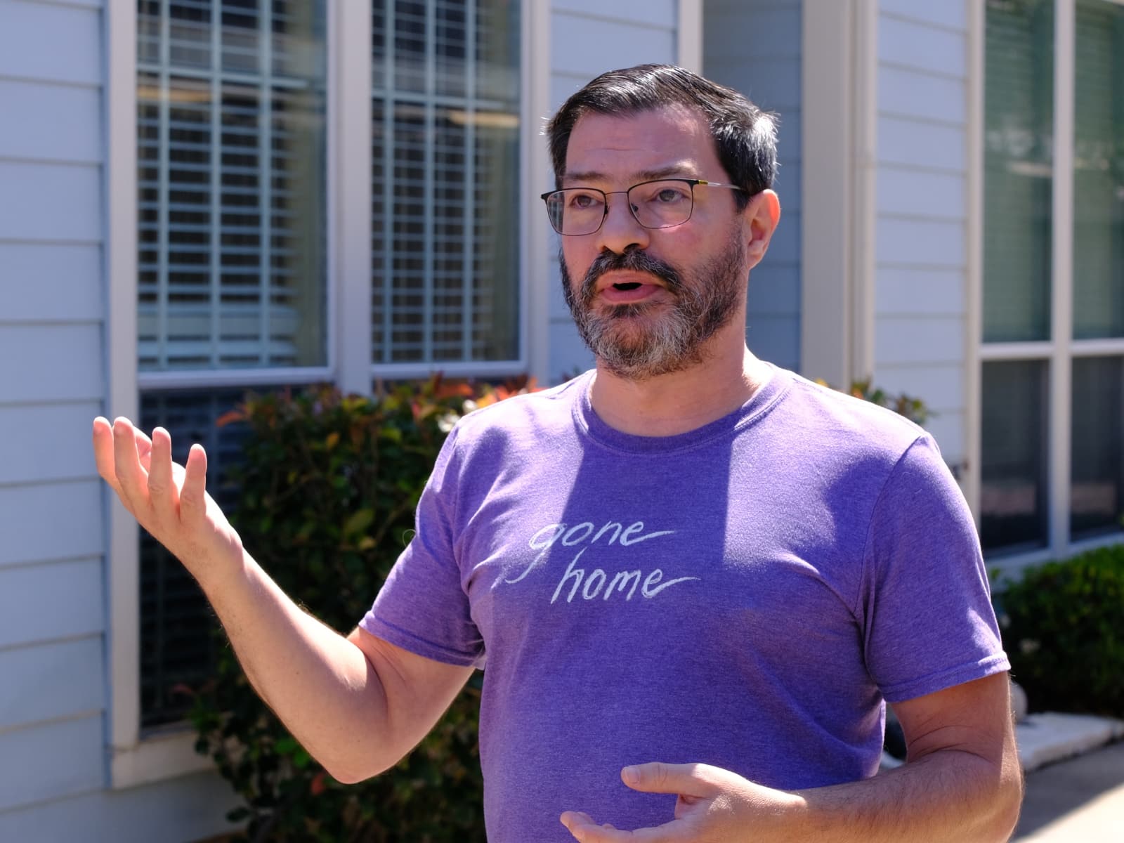 Andrew Cosma, propietario de una vivienda adquirida a través de Houston Community Land Trust
