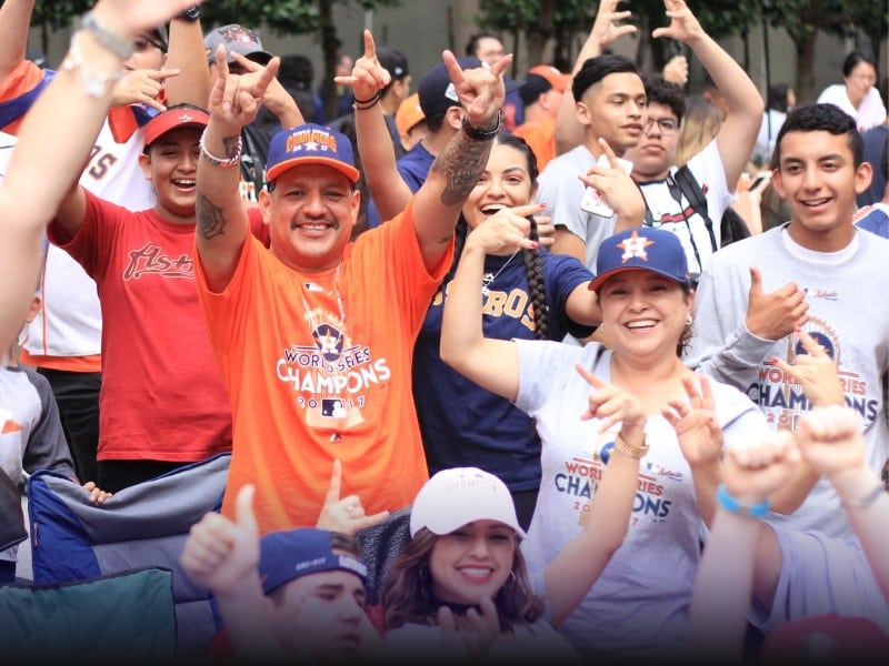 Aficionados del equipo profesional de béisbol Astros, celebran el campeonato de la Liga en 2018 en Houston, Texas. (Foto: Archivo La Esquina TX)
