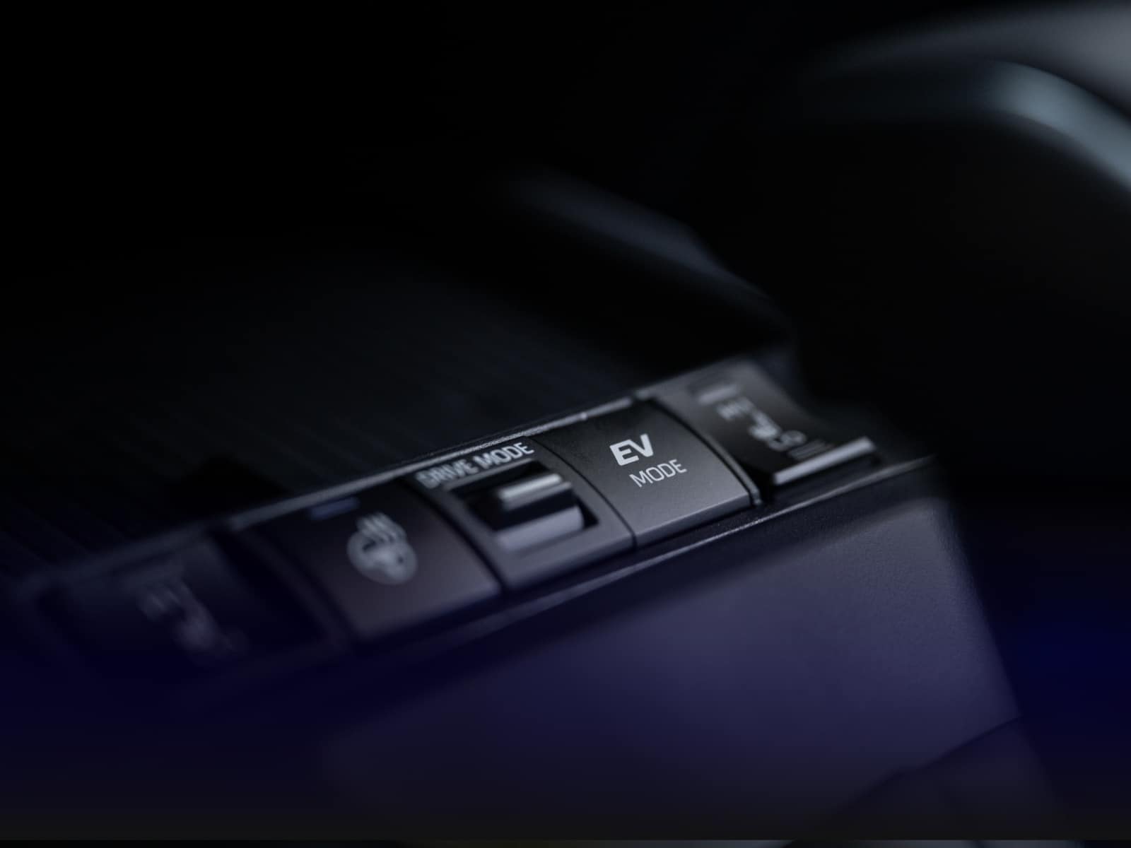 Detalle de los mandos de manejo del Corolla Cross Híbrido XSE 2026
