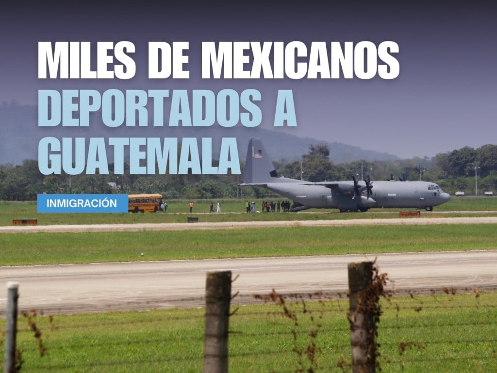 Inmigrantes deportados de los Estados Unidos son transportados de un bus a un avión