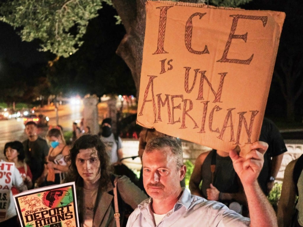 Manifestantes en Austin, Texas